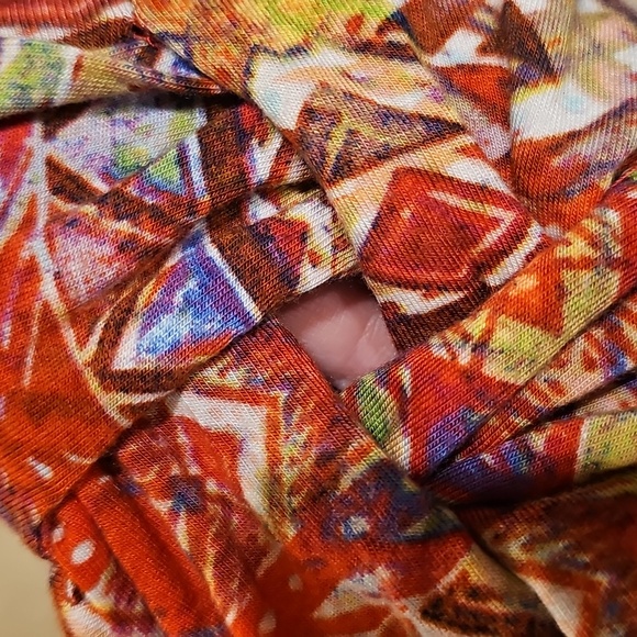 Cable & Gauge Orange/Red Multicolor Geometric Blouse - Picture 5 of 7
